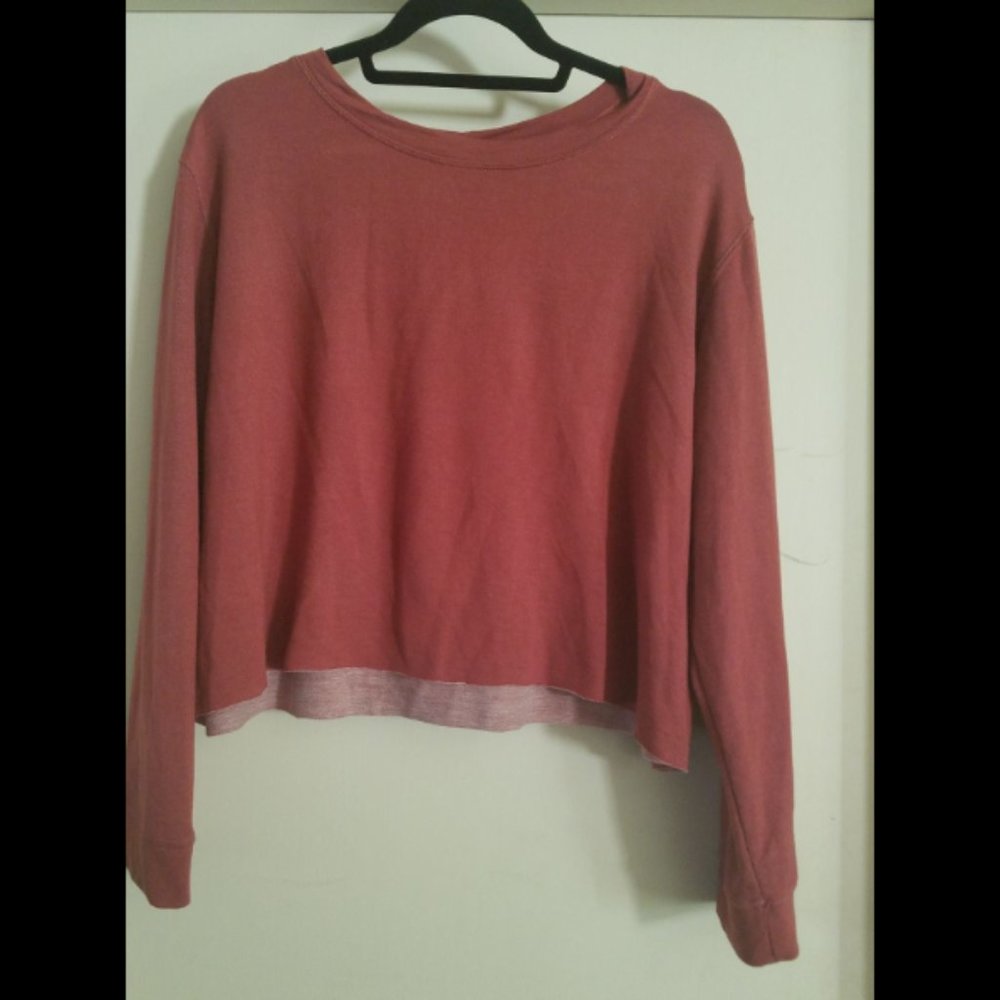Agnes and Dora Pullover